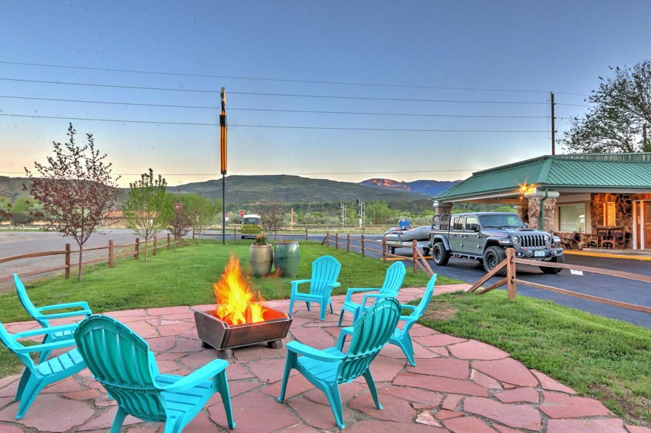 Western Star Inn Rifle Exterior photo