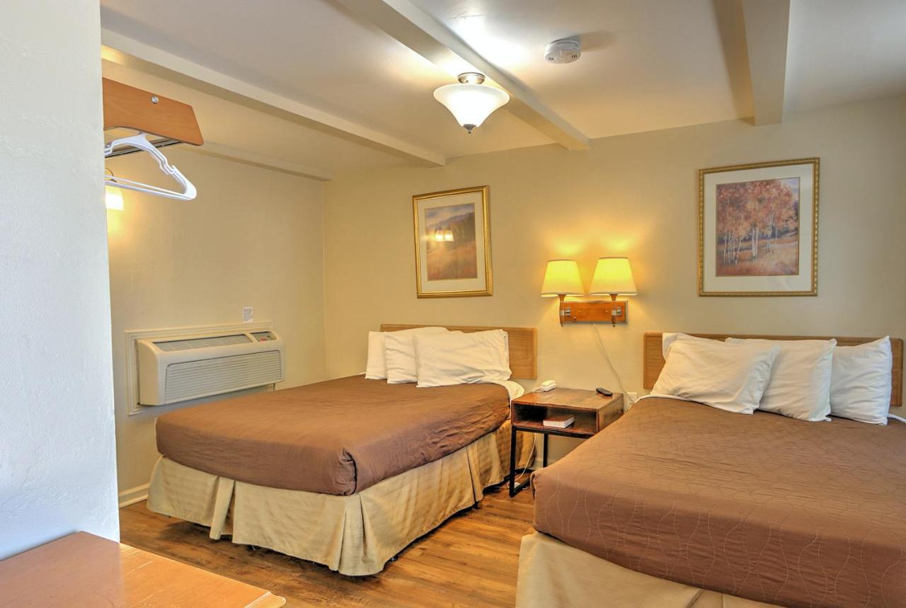 Western Star Inn Rifle Room photo